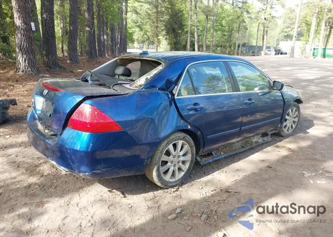 2006 Honda Accord 3.0 Ex z USA, uszkodzony, nr VIN 1HGCM66536A009304